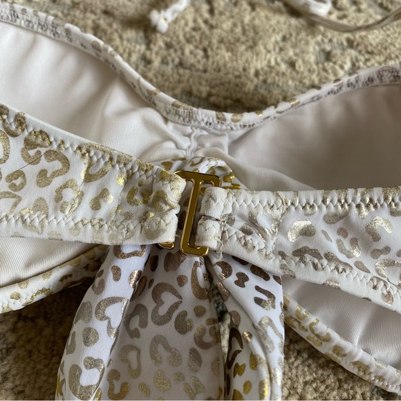 Victoria's Secret 2 Piece Matching Bikini Set Leopard Small Top Medium Bottoms - Picture 9 of 13